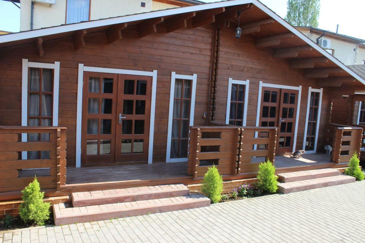 Готель Gud House Гудаута Екстер'єр фото